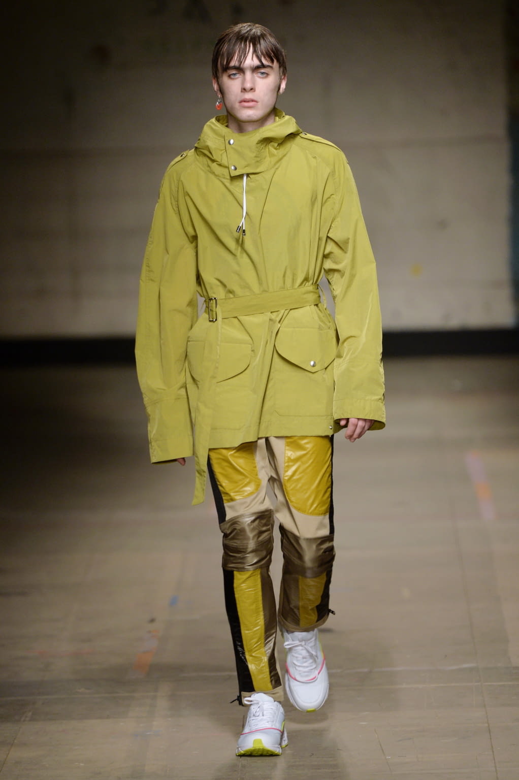 Fashion Week London Fall/Winter 2017 look 34 from the Topman Design collection 男装