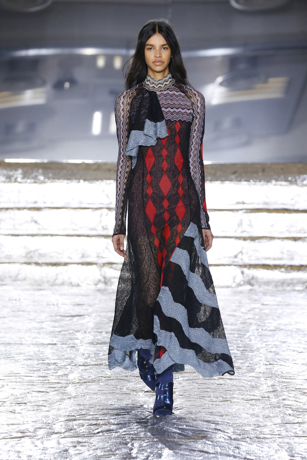 Fashion Week London Fall/Winter 2016 look 35 from the Peter Pilotto collection 女装