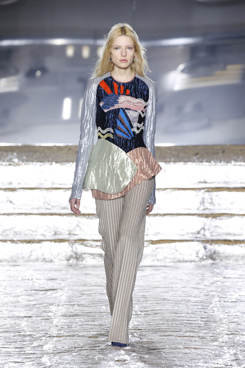 Fashion Week London Fall/Winter 2016 look 36 from the Peter Pilotto collection 女装