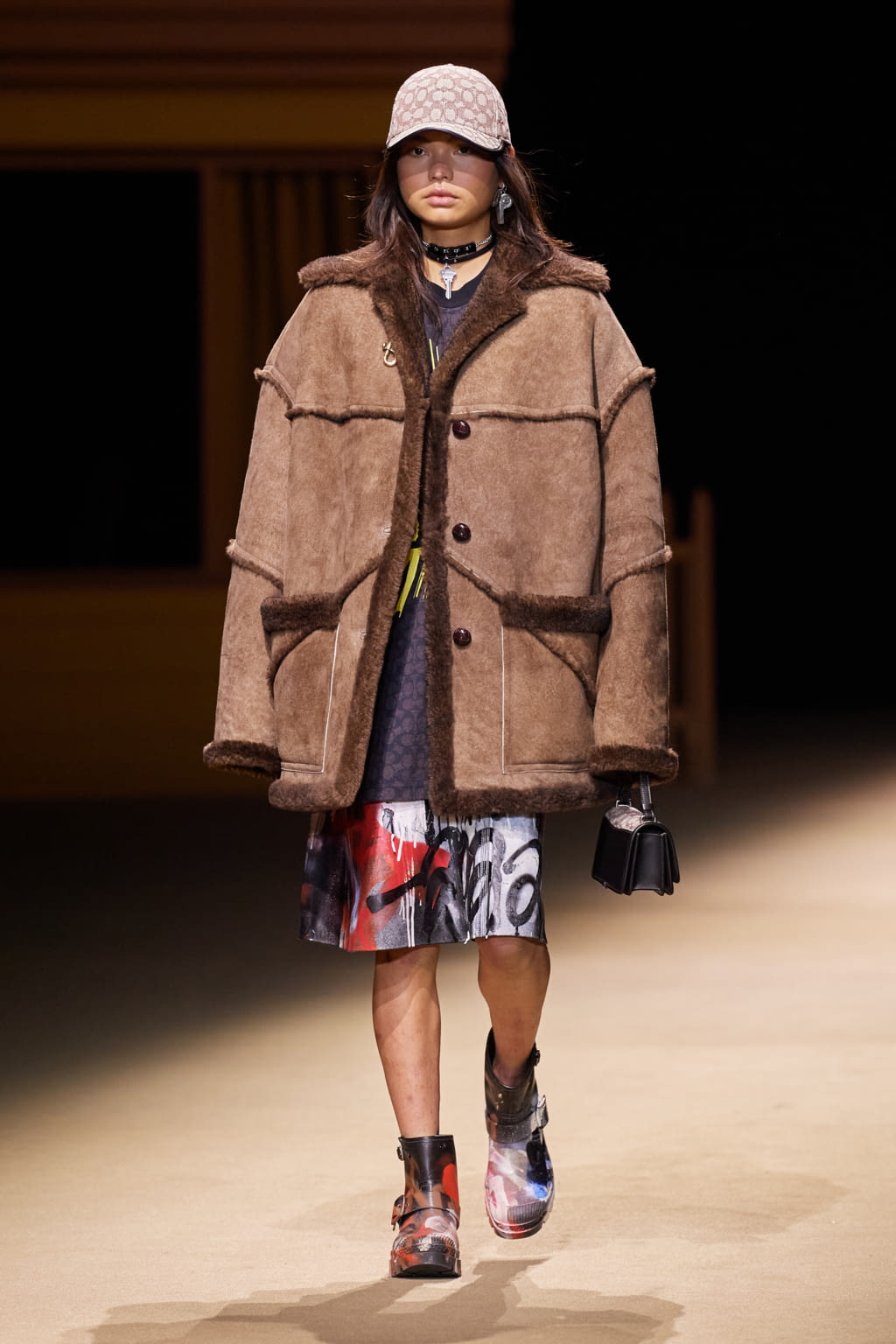 Fashion Week New York Fall/Winter 2022 look 37 from the Coach 1941 collection womenswear