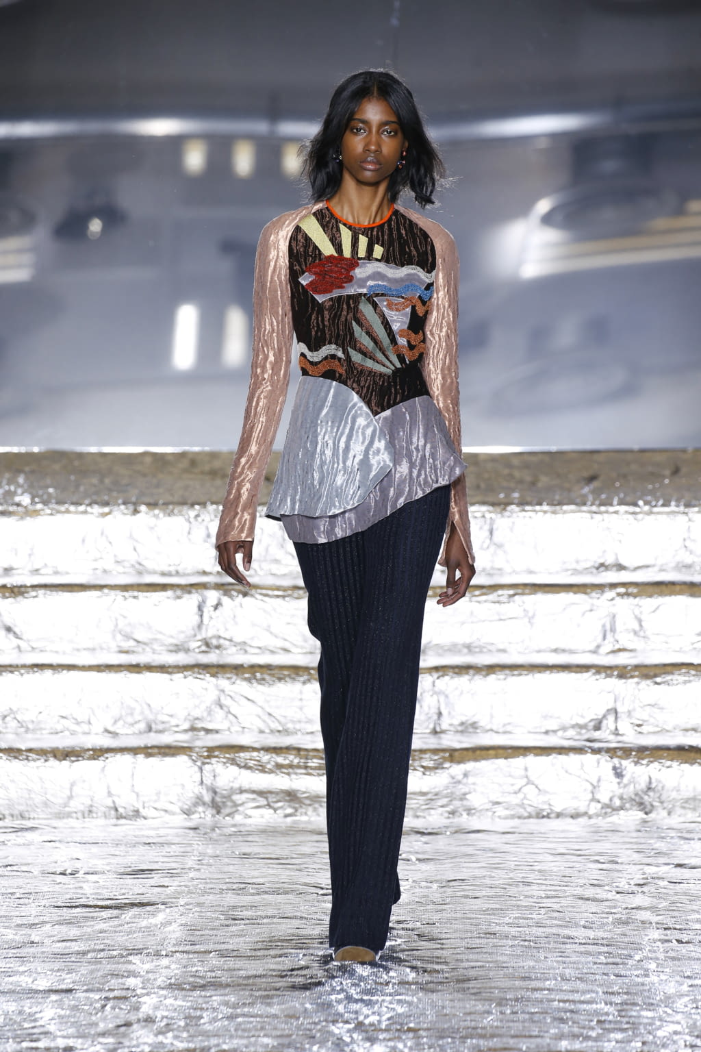 Fashion Week London Fall/Winter 2016 look 37 from the Peter Pilotto collection 女装