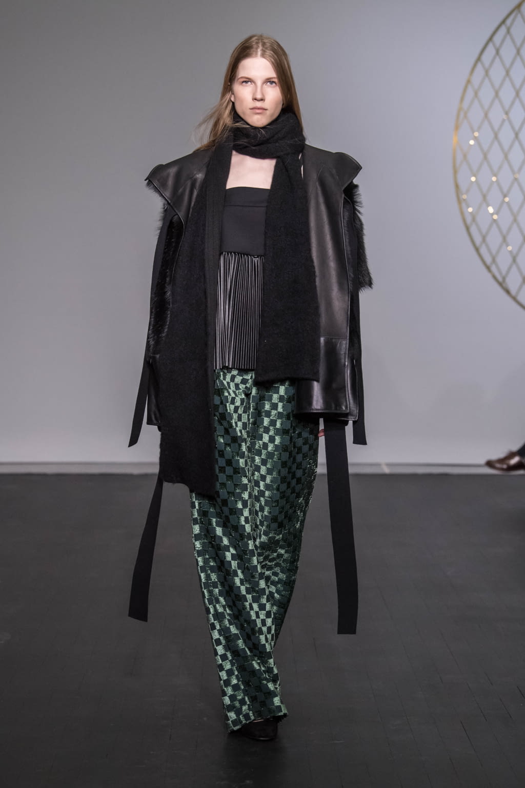 Fashion Week Paris Fall/Winter 2018 look 38 from the Nobi Talai collection 女装