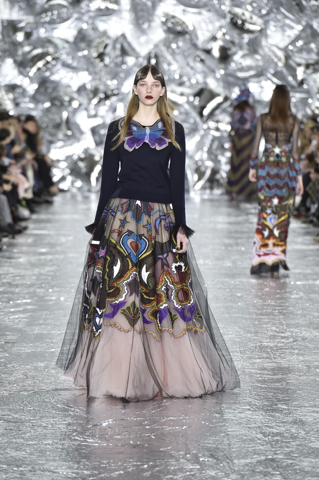Fashion Week London Fall/Winter 2016 look 38 from the Mary Katrantzou collection 女装