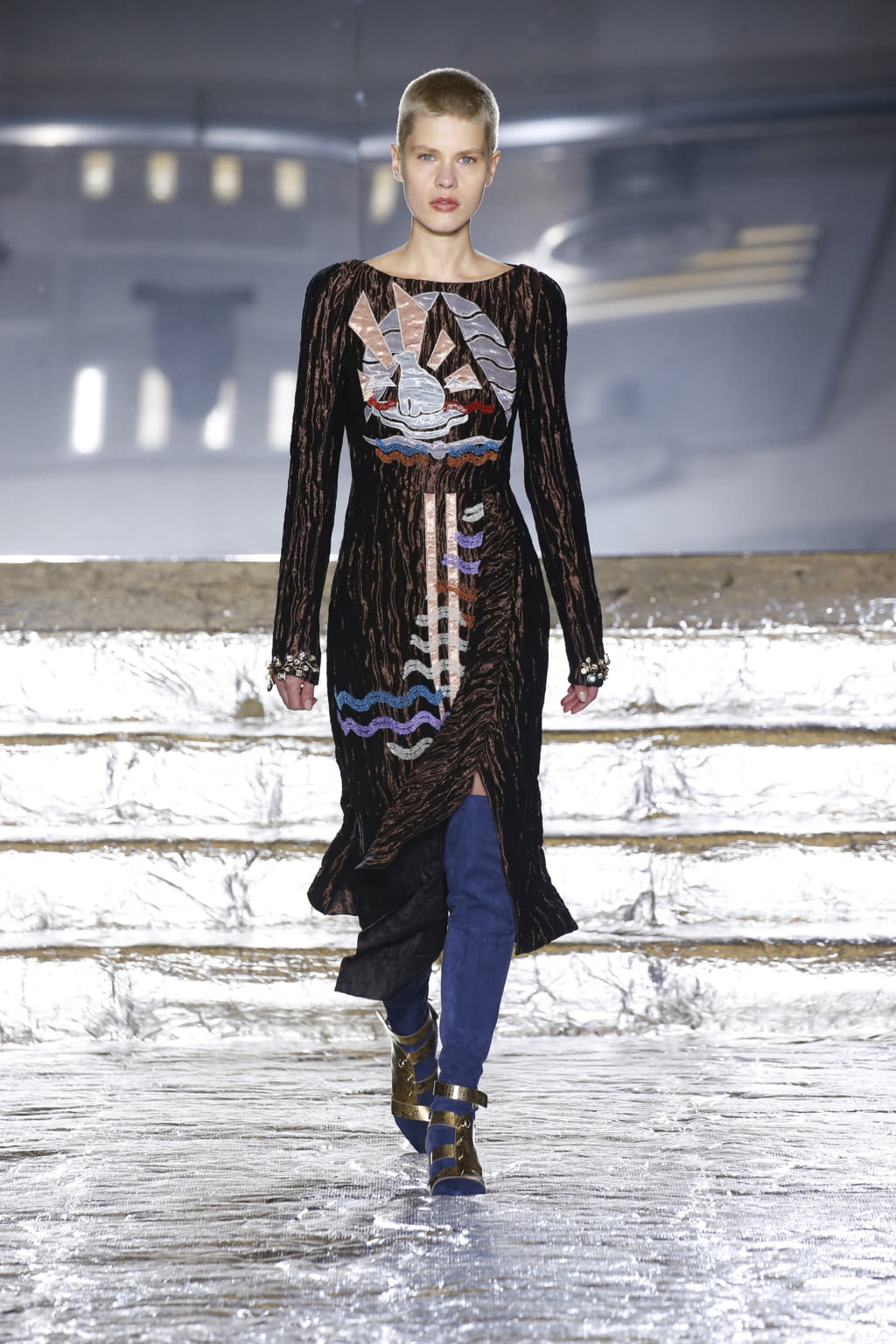 Fashion Week London Fall/Winter 2016 look 41 from the Peter Pilotto collection 女装