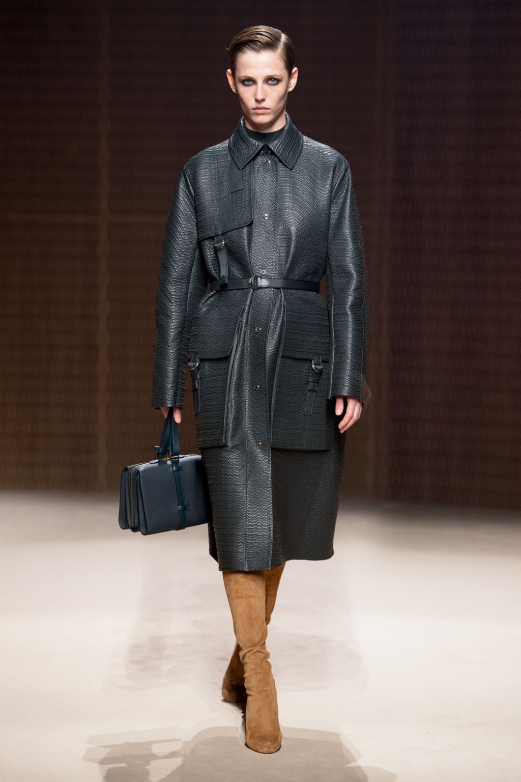 Fashion Week Paris Fall/Winter 2019 look 41 from the Hermès collection 女装
