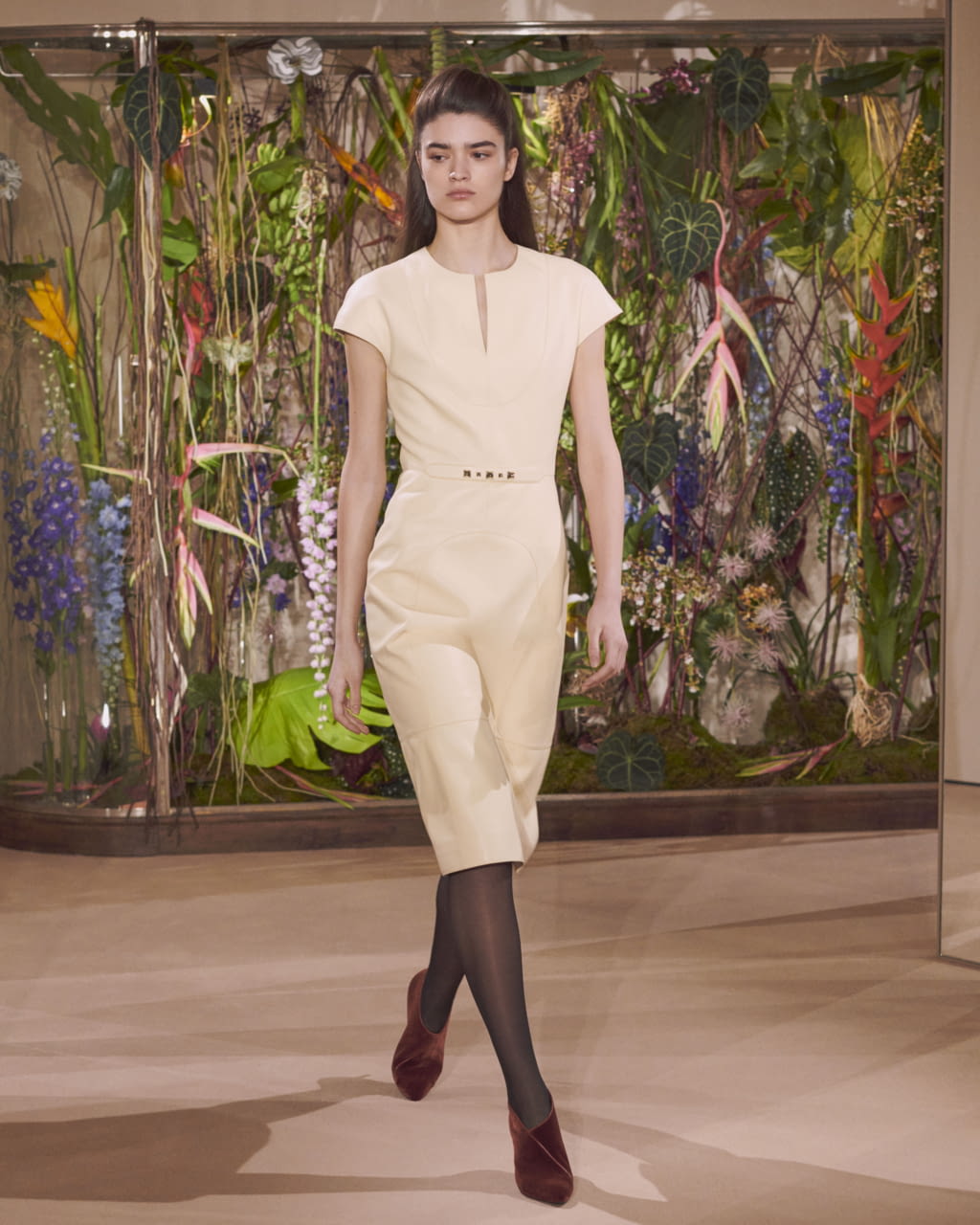 Fashion Week Paris Pre-Fall 2019 look 44 from the Hermès collection womenswear
