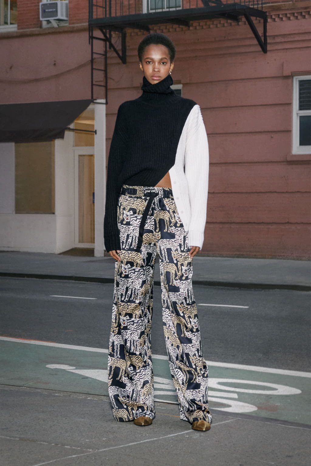 Fashion Week New York Pre-Fall 2019 look 32 from the Prabal Gurung collection 女装