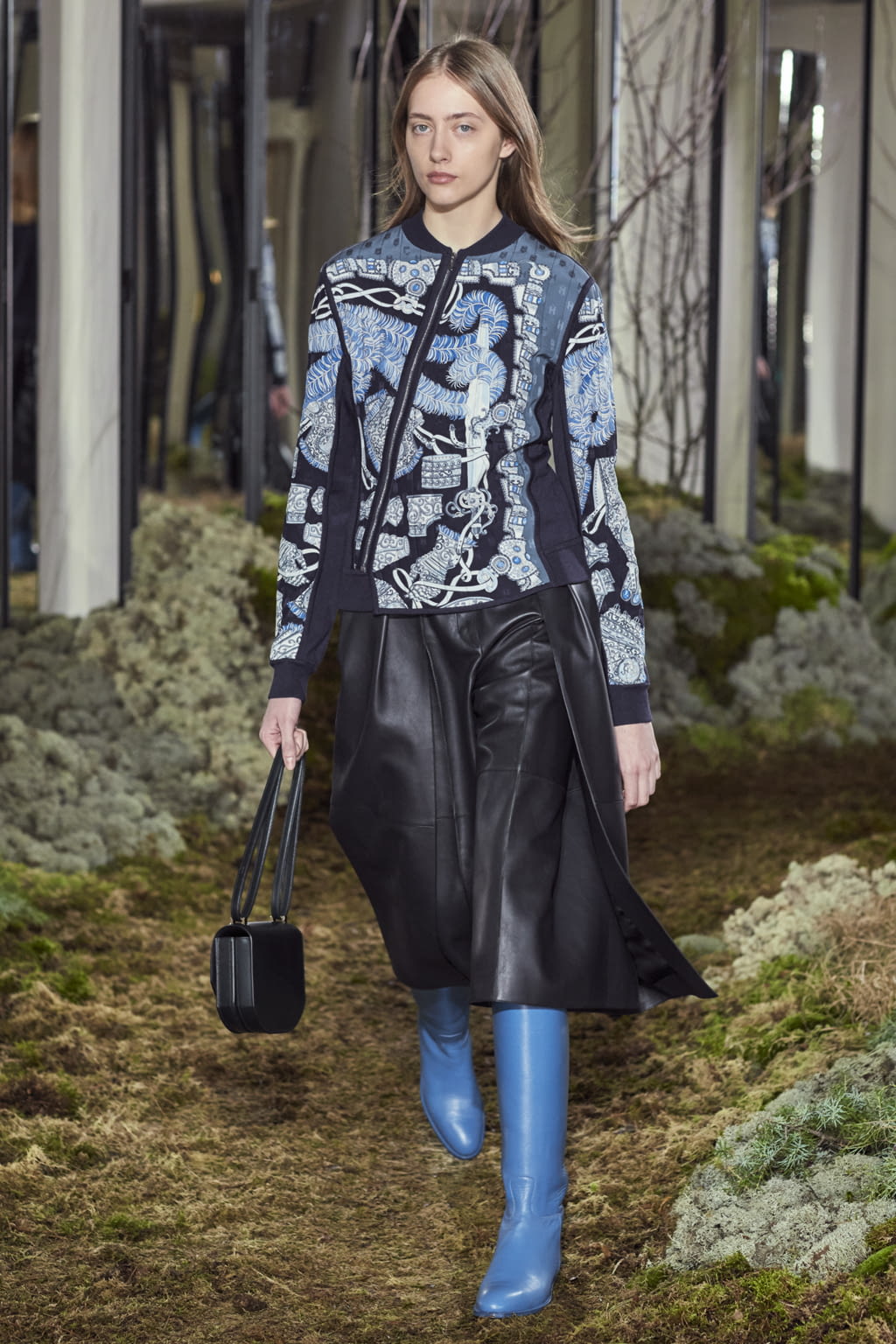 Fashion Week Paris Pre-Fall 2018 look 48 from the Hermès collection 女装