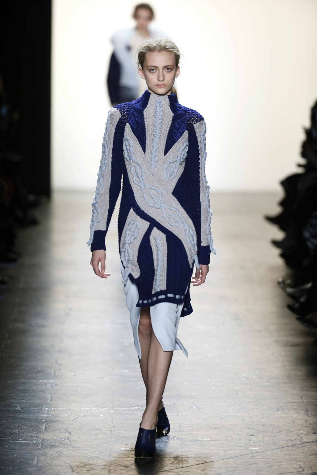 Fashion Week New York Fall/Winter 2016 look 5 from the Prabal Gurung collection womenswear