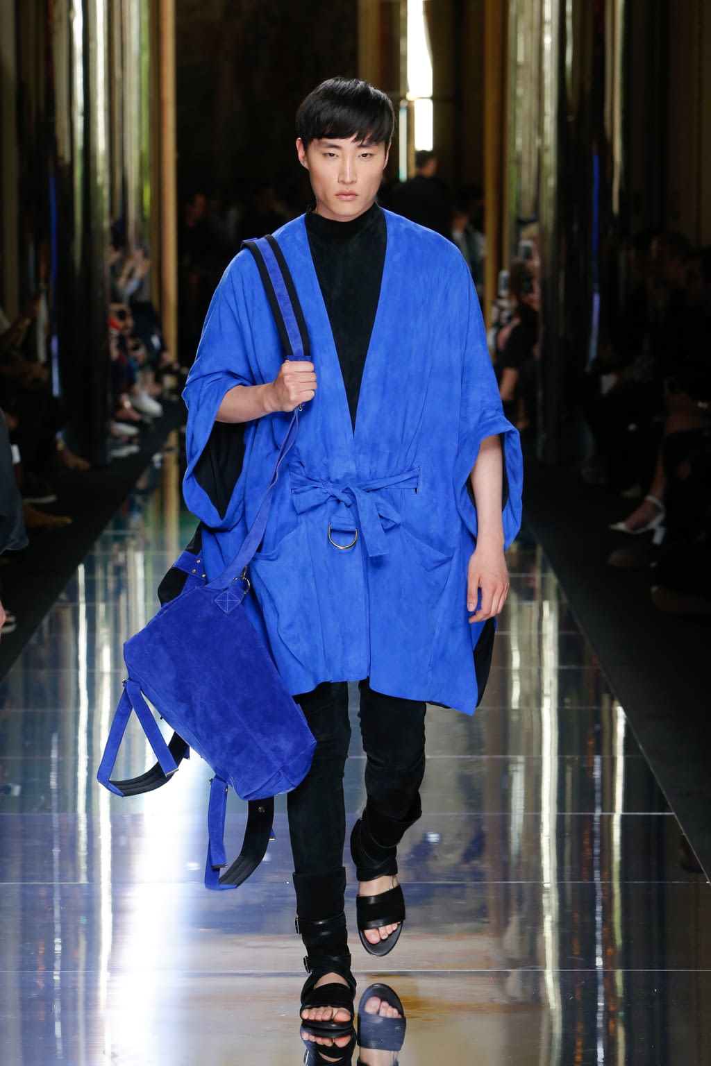 Fashion Week Paris Spring/Summer 2017 look 66 de la collection Balmain menswear