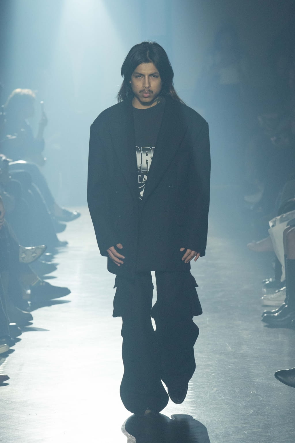 Fashion Week New York Fall/Winter 2022 look 8 from the Willy Chavarria collection menswear