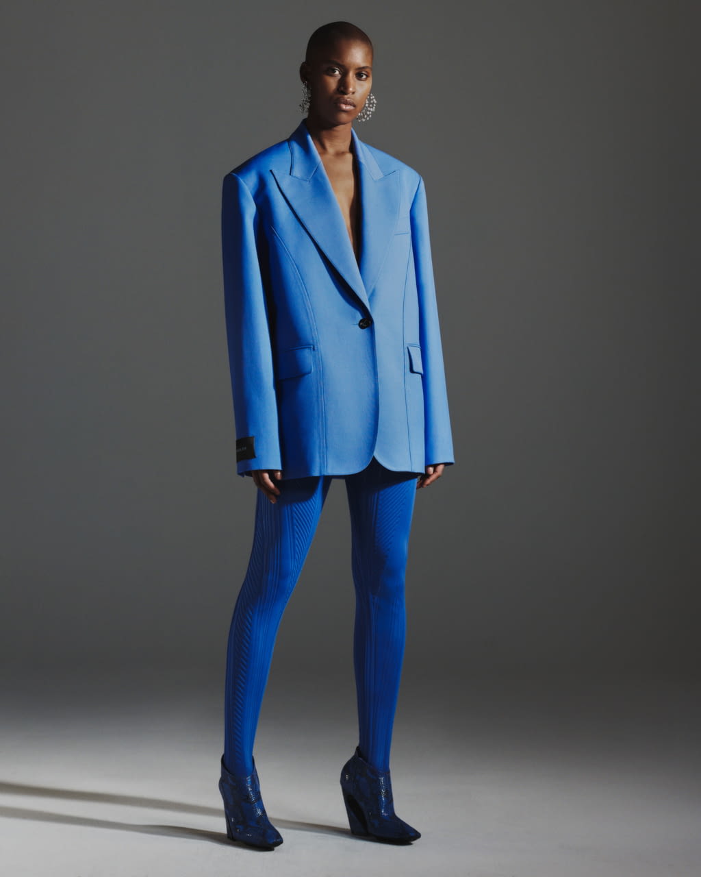 Fashion Week Paris Pre-Fall 2019 look 10 from the Mugler collection womenswear