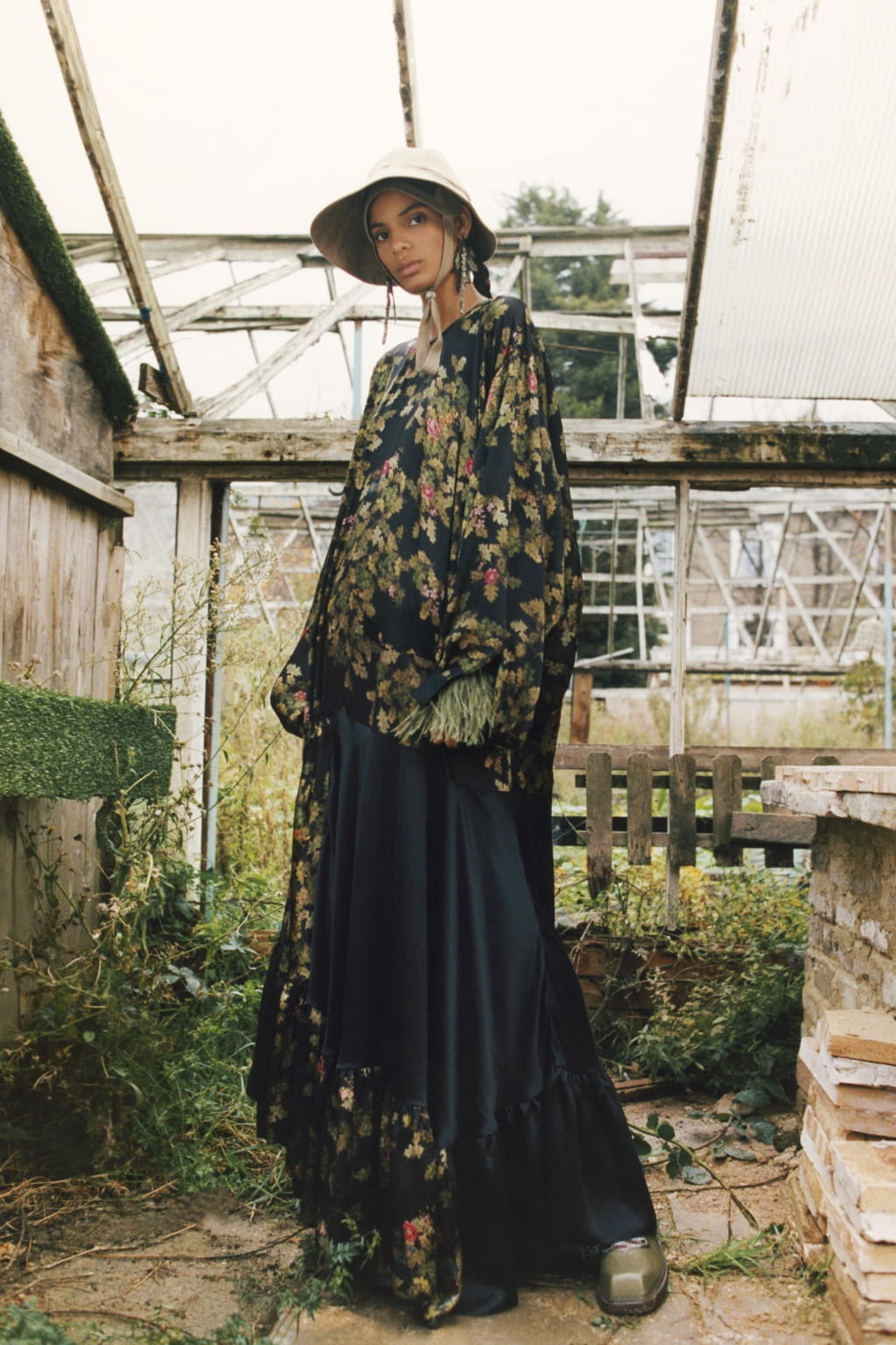 Fashion Week London Pre-Fall 2019 look 1 de la collection Preen by Thornton Bregazzi womenswear