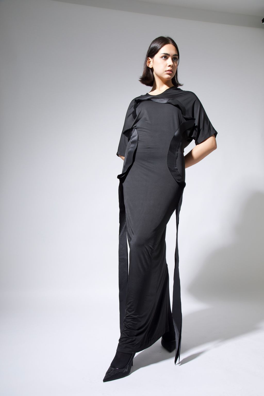 Fashion Week Paris Fall/Winter 2024 look 2 de la collection Samar Nasraldin - Saudi 100 womenswear