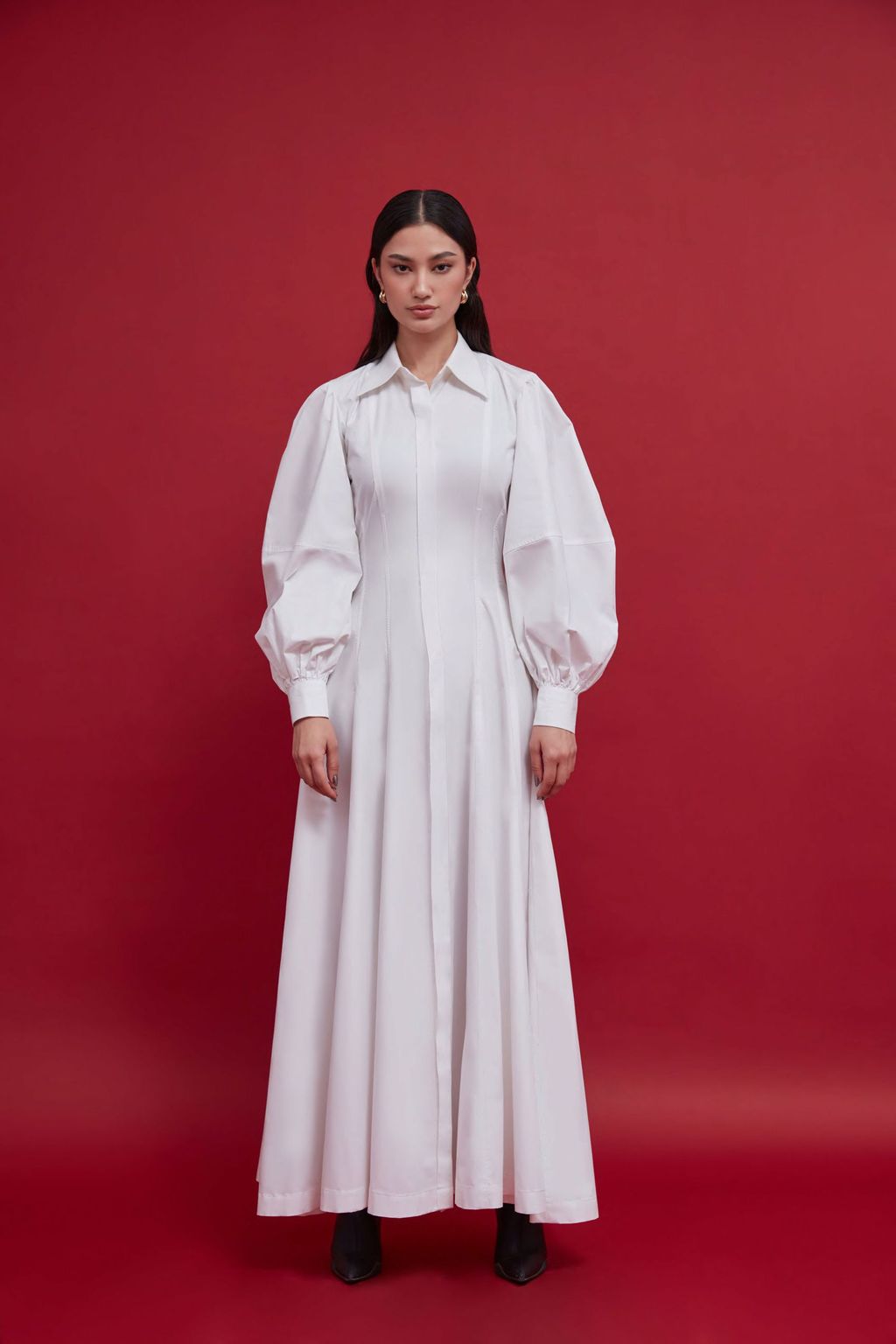 Fashion Week Paris Fall/Winter 2024 look 20 from the Mona Alshebil - Saudi 100 collection womenswear