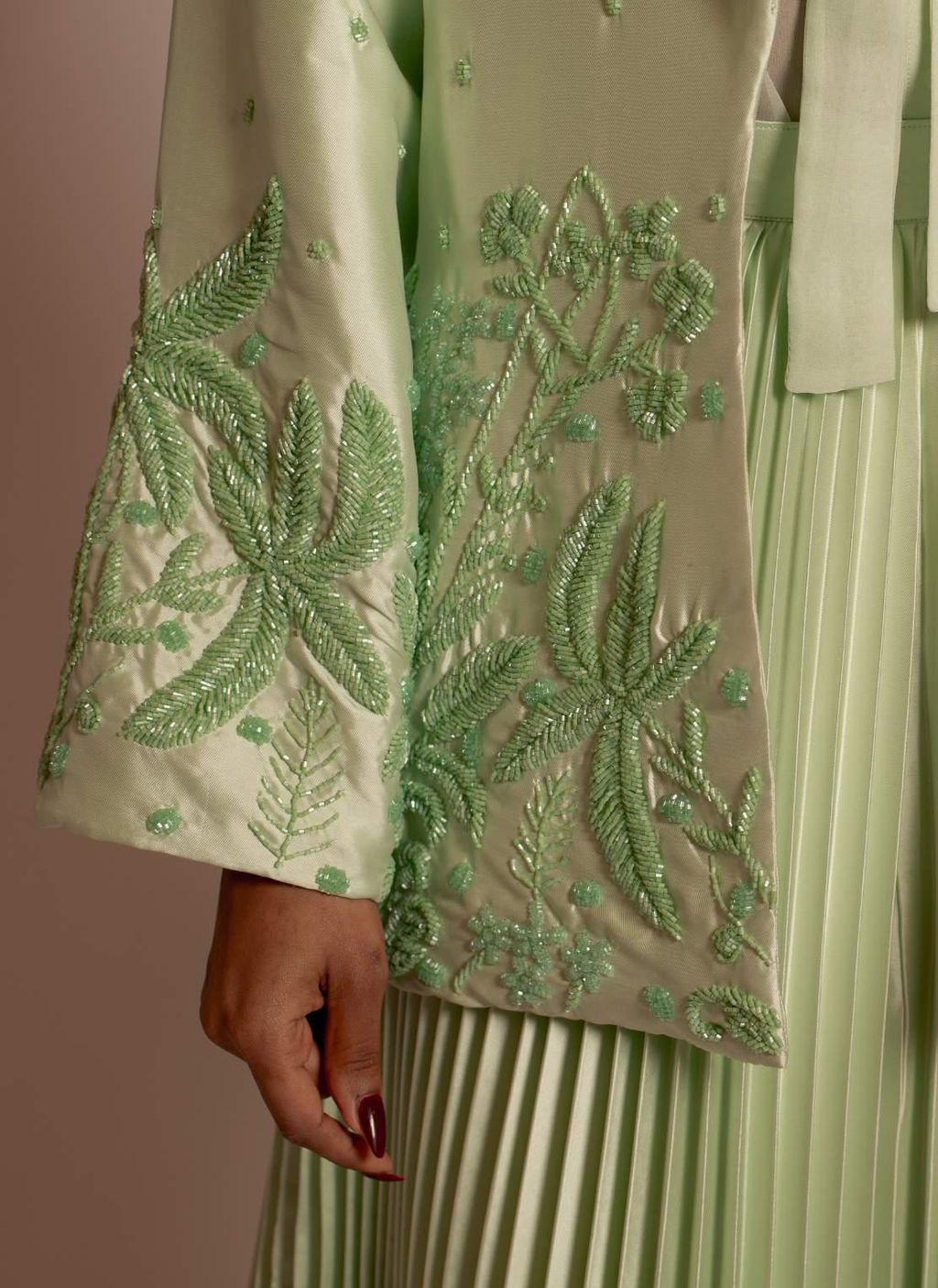Fashion Week Paris Fall/Winter 2024 look 3 from the Ashwaq Almarshad Couture - Saudi 100 collection womenswear