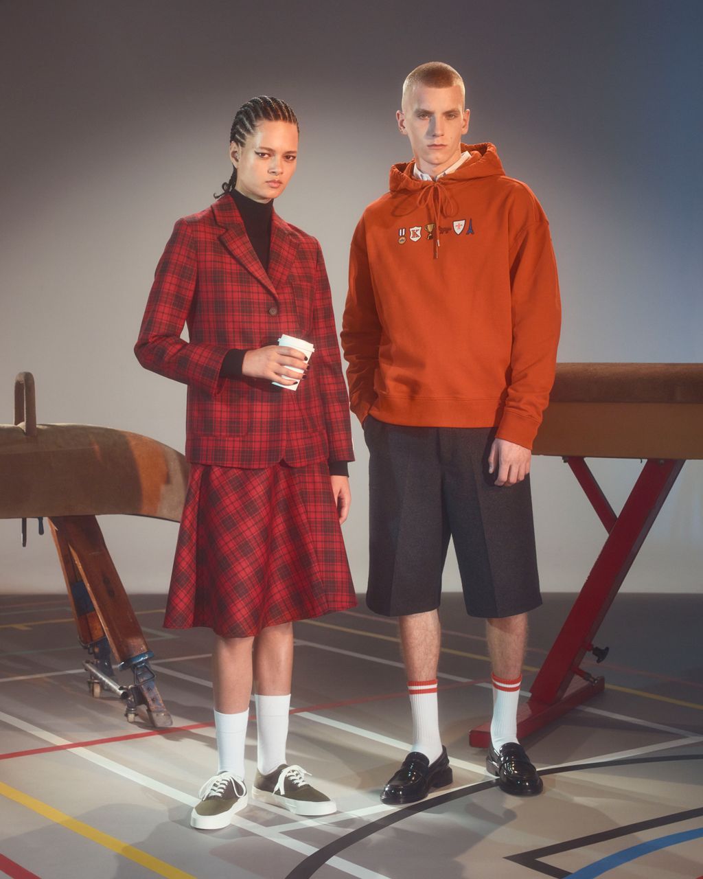 Fashion Week Paris Fall/Winter 2023 look 6 from the Maison Kitsuné collection menswear