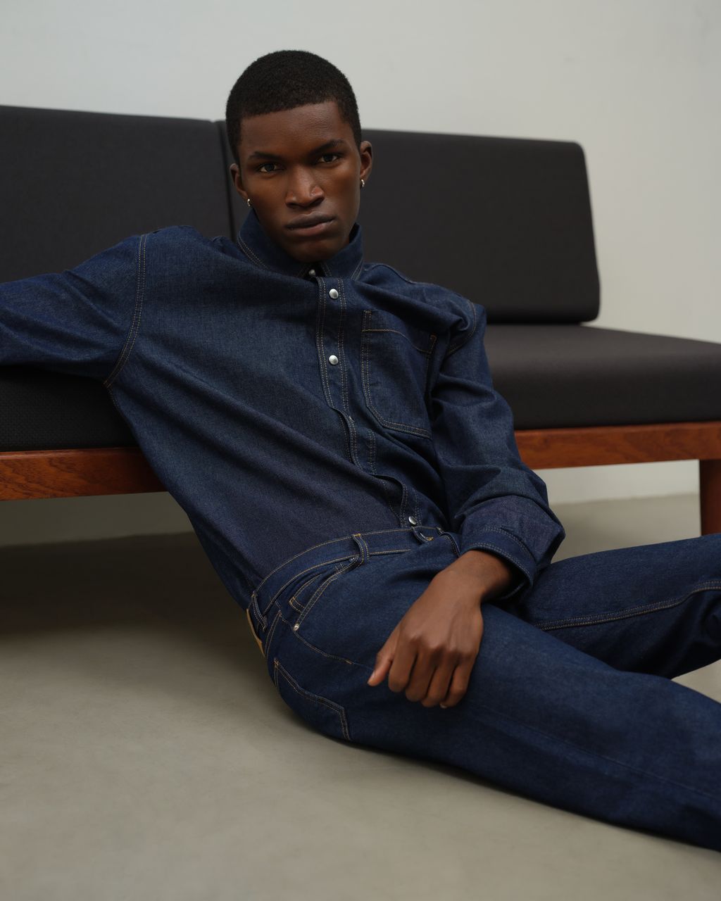 Fashion Week Paris Fall/Winter 2025 look 8 from the Maison Kitsuné collection womenswear