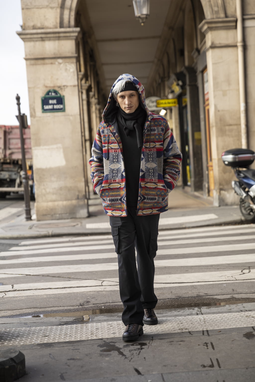 Fashion Week Paris Fall/Winter 2022 look 8 from the Agnès B collection menswear
