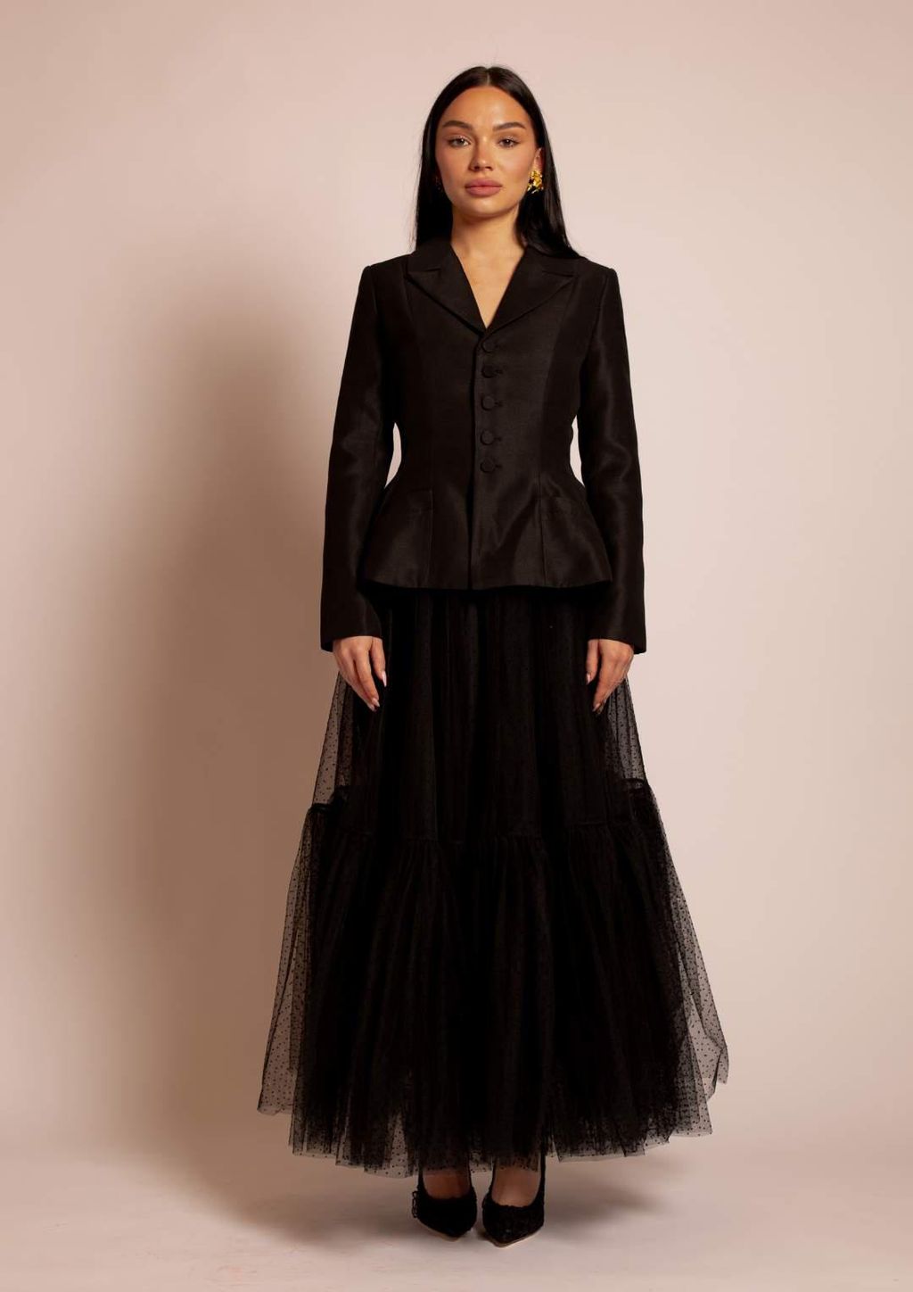 Fashion Week Paris Fall/Winter 2024 look 9 from the Ashwaq Almarshad Couture - Saudi 100 collection 女装