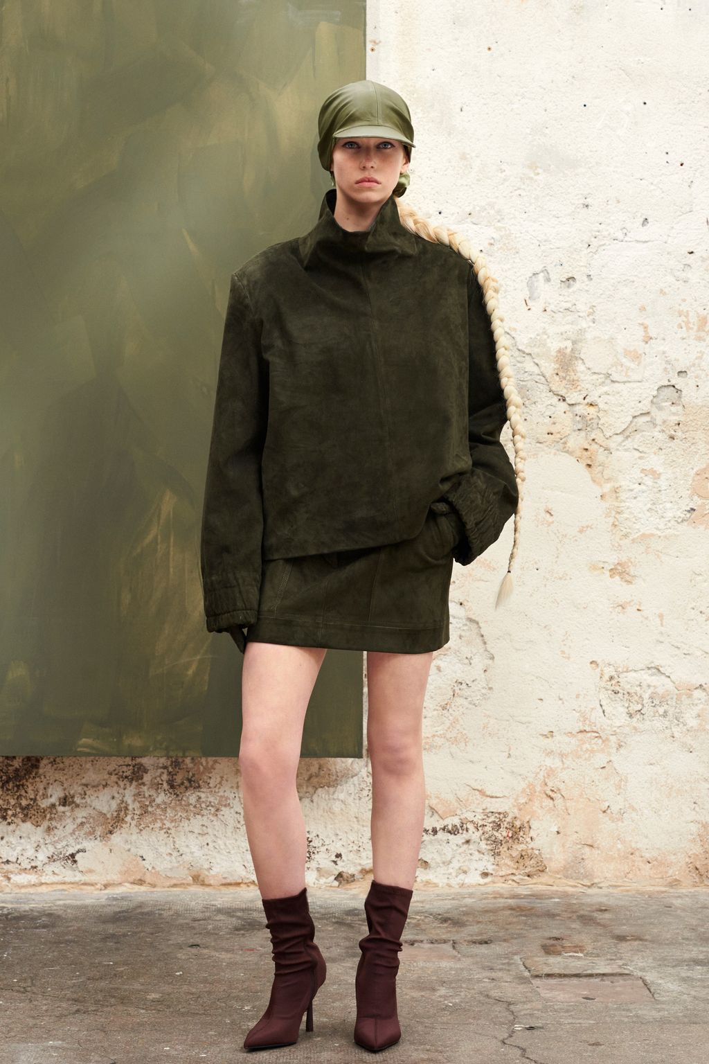 Fashion Week Paris Fall/Winter 2023 look 2 de la collection Stouls womenswear
