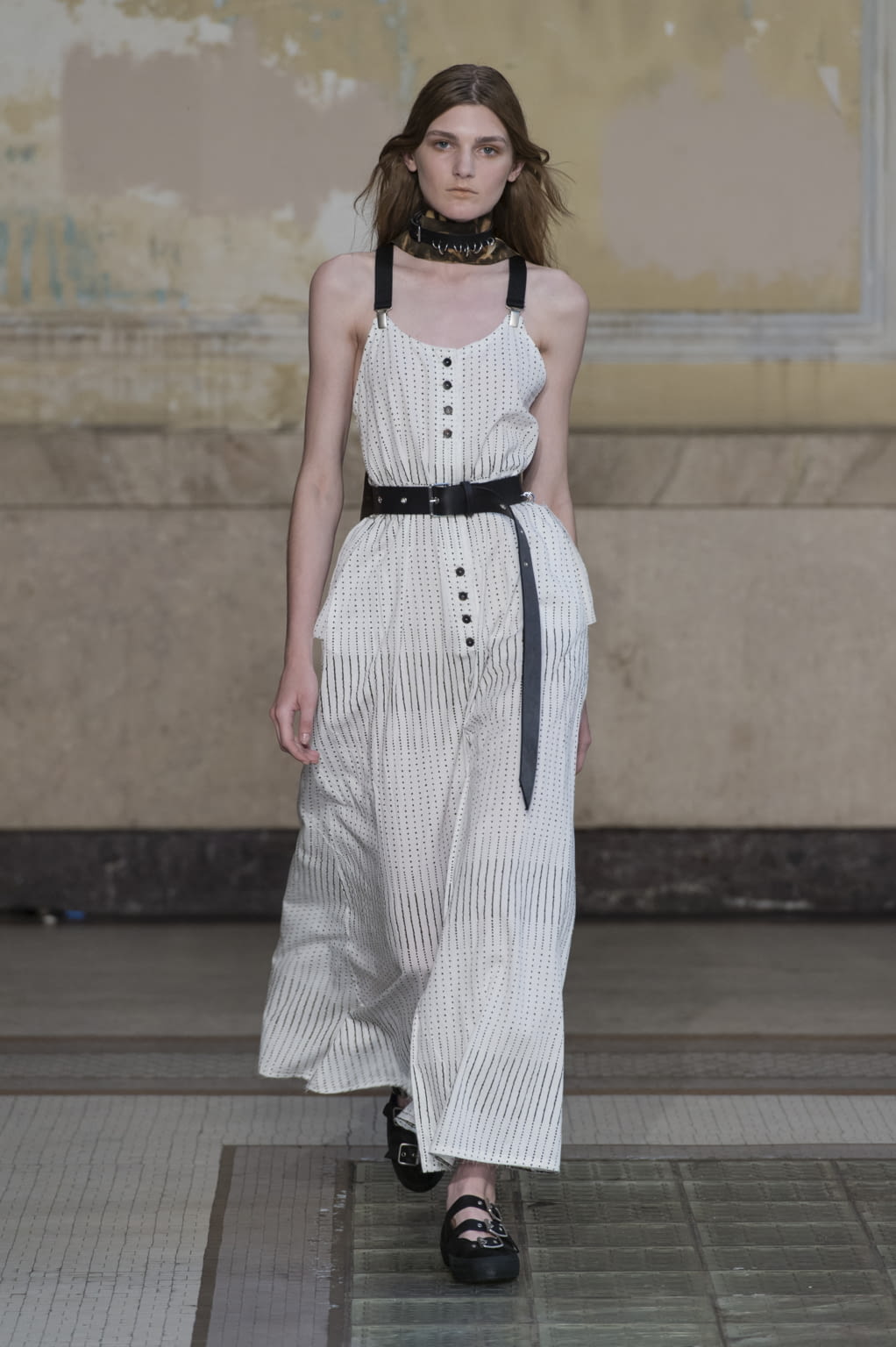 Fashion Week Milan Spring/Summer 2017 look 10 de la collection Damir Doma menswear