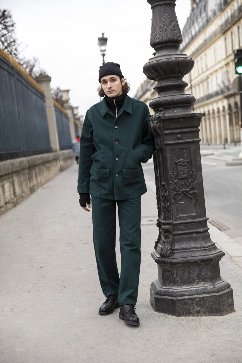 Fashion Week Paris Fall/Winter 2022 look 10 from the Agnès B collection menswear