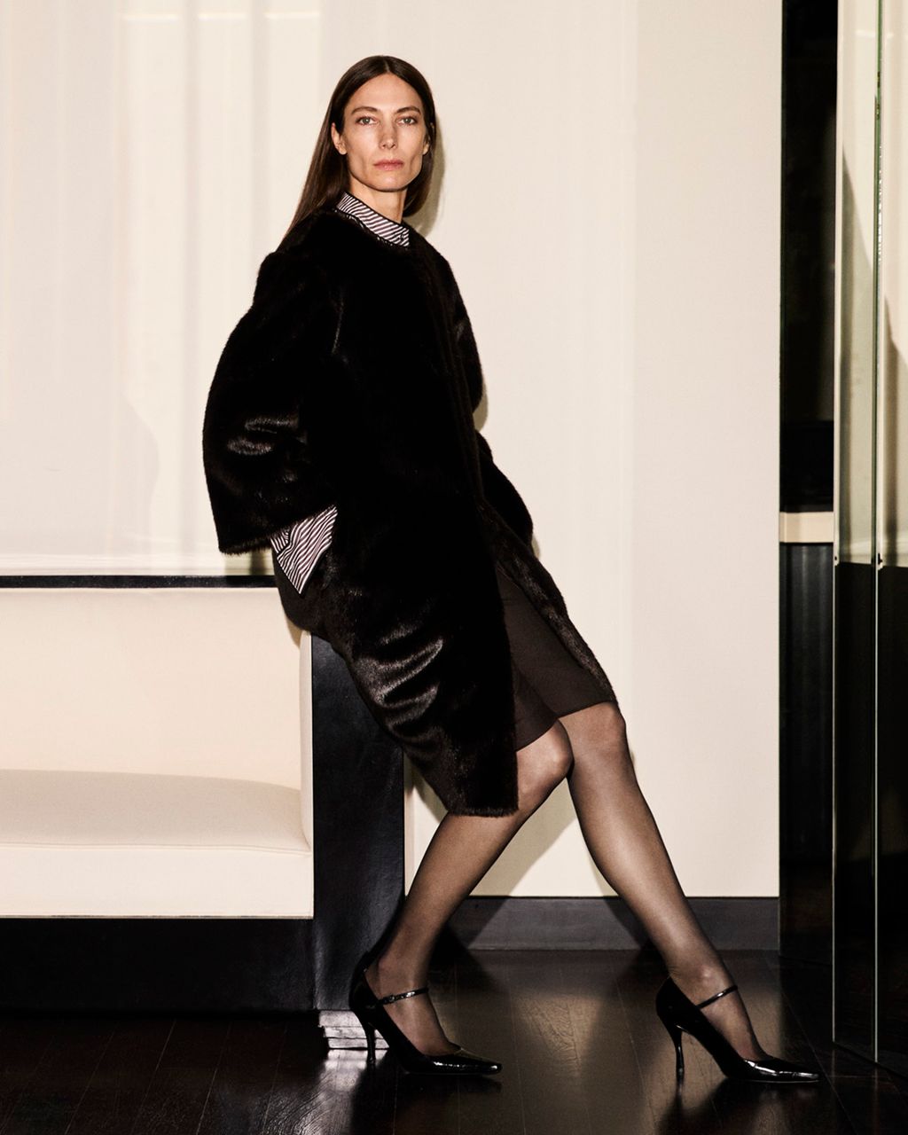 Fashion Week Paris Fall/Winter 2025 look 15 de la collection Loulou de Saison womenswear