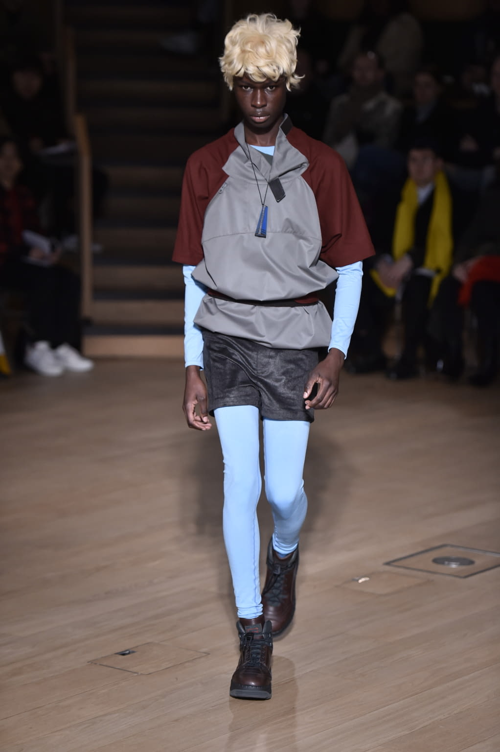 Fashion Week London Fall/Winter 2018 look 12 from the Kiko Kostadinov collection menswear