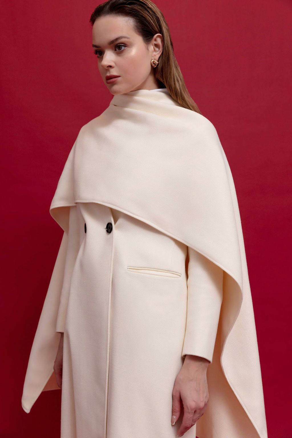 Fashion Week Paris Fall/Winter 2024 look 32 de la collection Mona Alshebil - Saudi 100 womenswear
