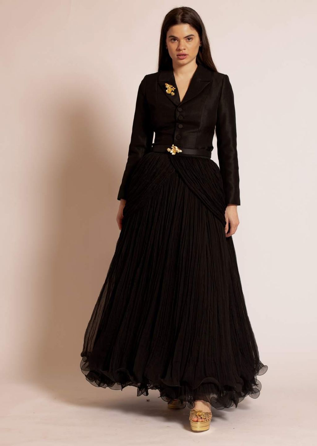 Fashion Week Paris Fall/Winter 2024 look 16 from the Ashwaq Almarshad Couture - Saudi 100 collection womenswear