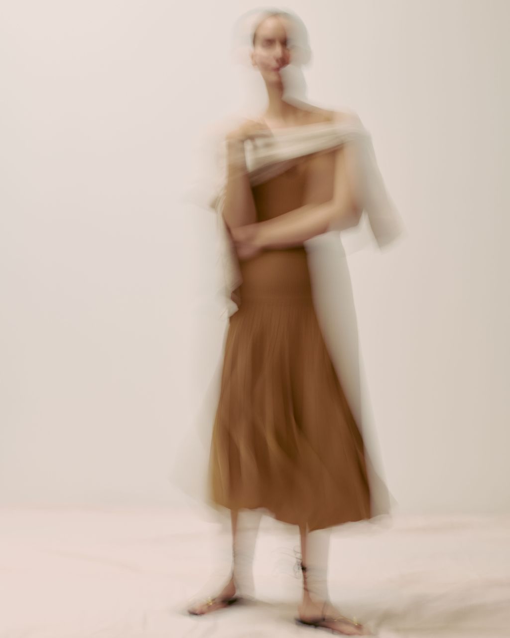 Fashion Week Paris Spring/Summer 2025 look 39 from the Eric Bompard collection womenswear