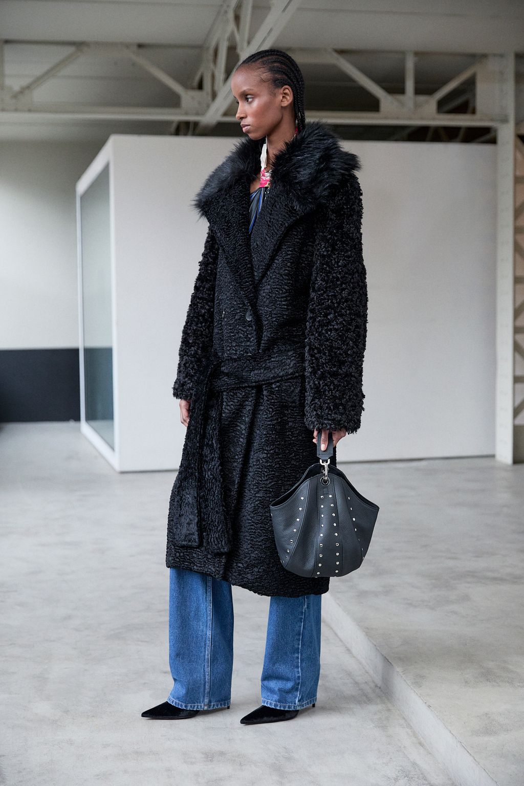 Fashion Week Paris Fall/Winter 2025 look 18 from the Vaillant collection womenswear