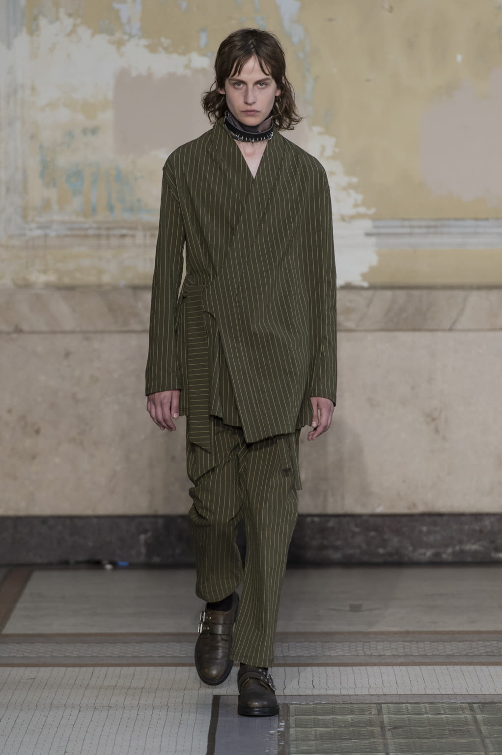 Fashion Week Milan Spring/Summer 2017 look 19 from the Damir Doma collection menswear