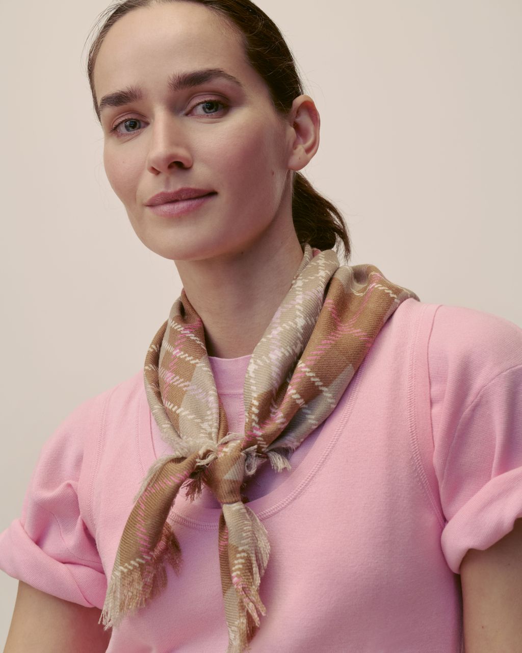 Fashion Week Paris Spring/Summer 2025 look 62 from the Eric Bompard collection womenswear