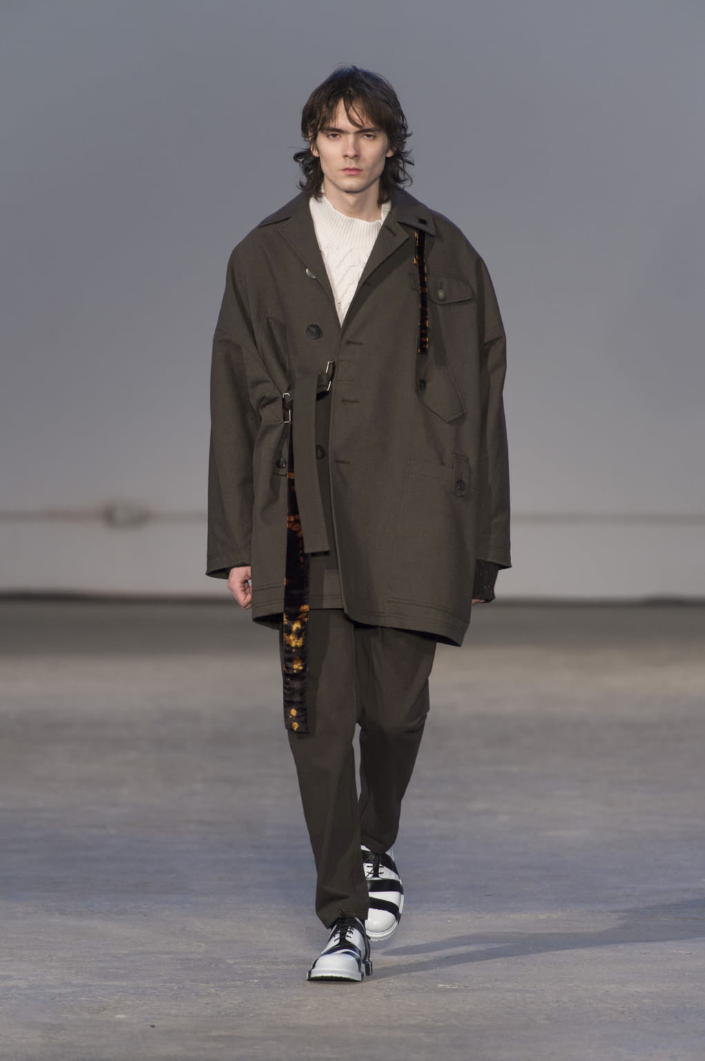 Fashion Week Milan Fall/Winter 2017 look 21 from the Damir Doma collection menswear