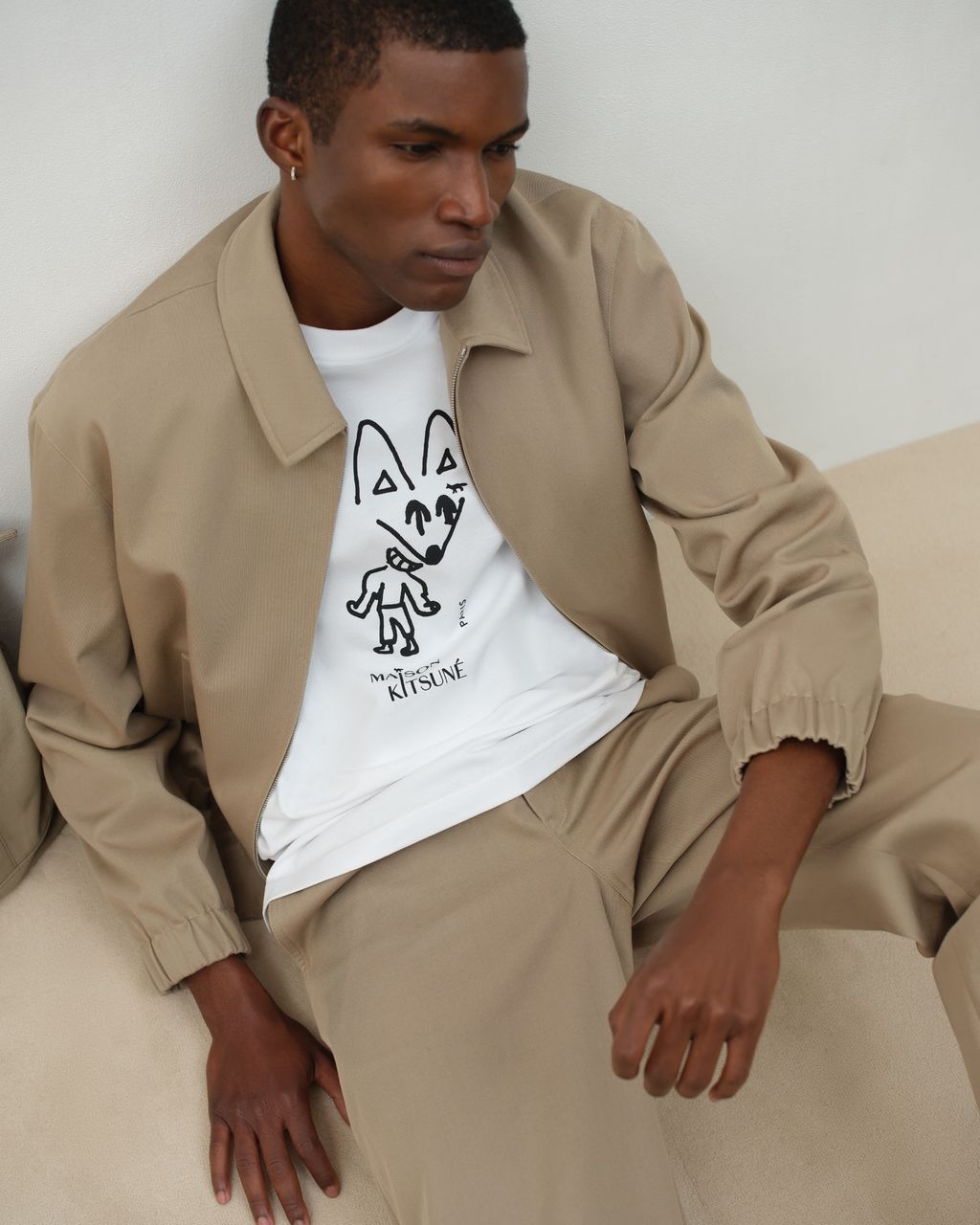 Fashion Week Paris Fall/Winter 2025 look 27 de la collection Maison Kitsuné womenswear