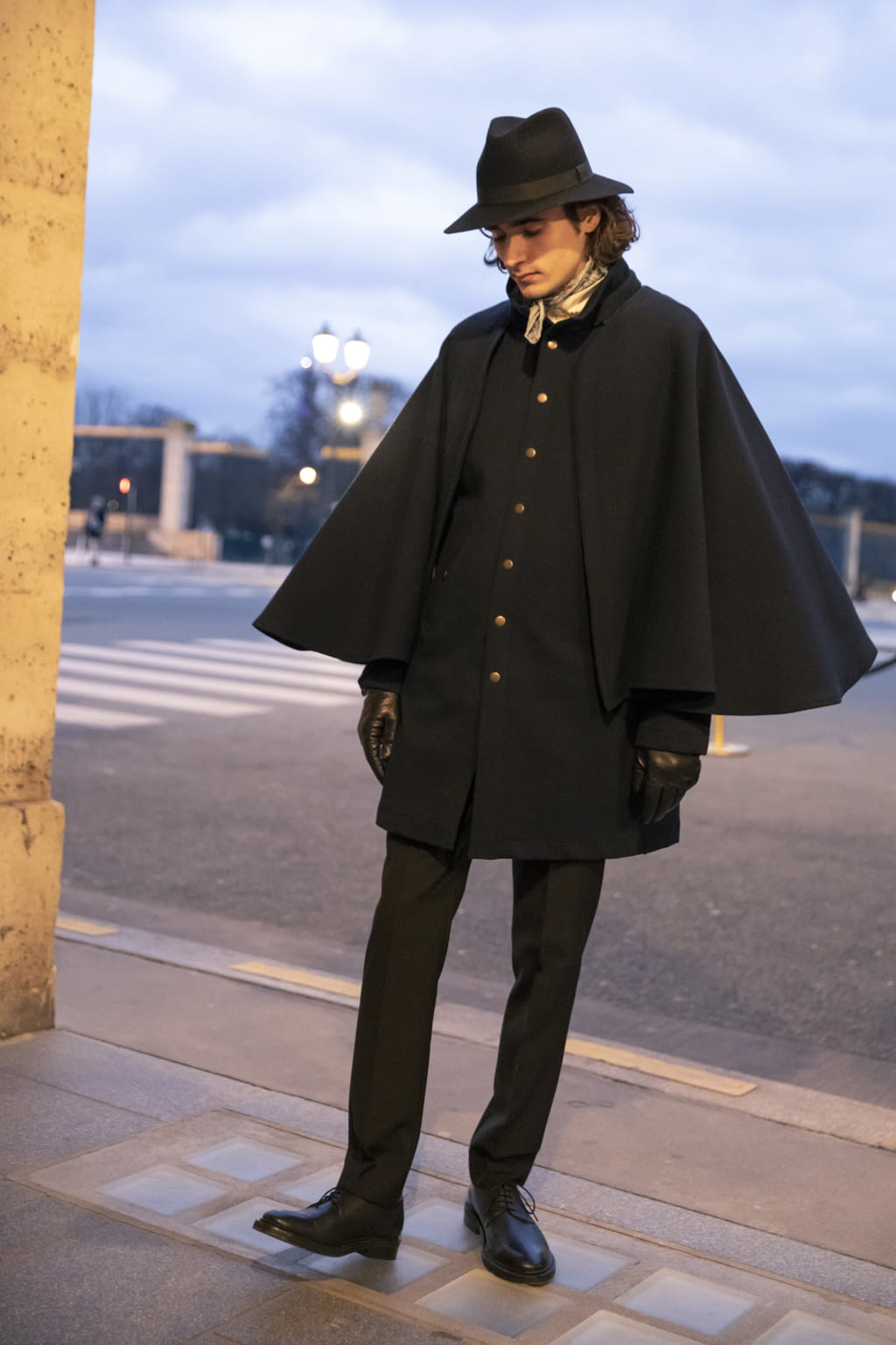 Fashion Week Paris Fall/Winter 2022 look 34 de la collection Agnès B menswear