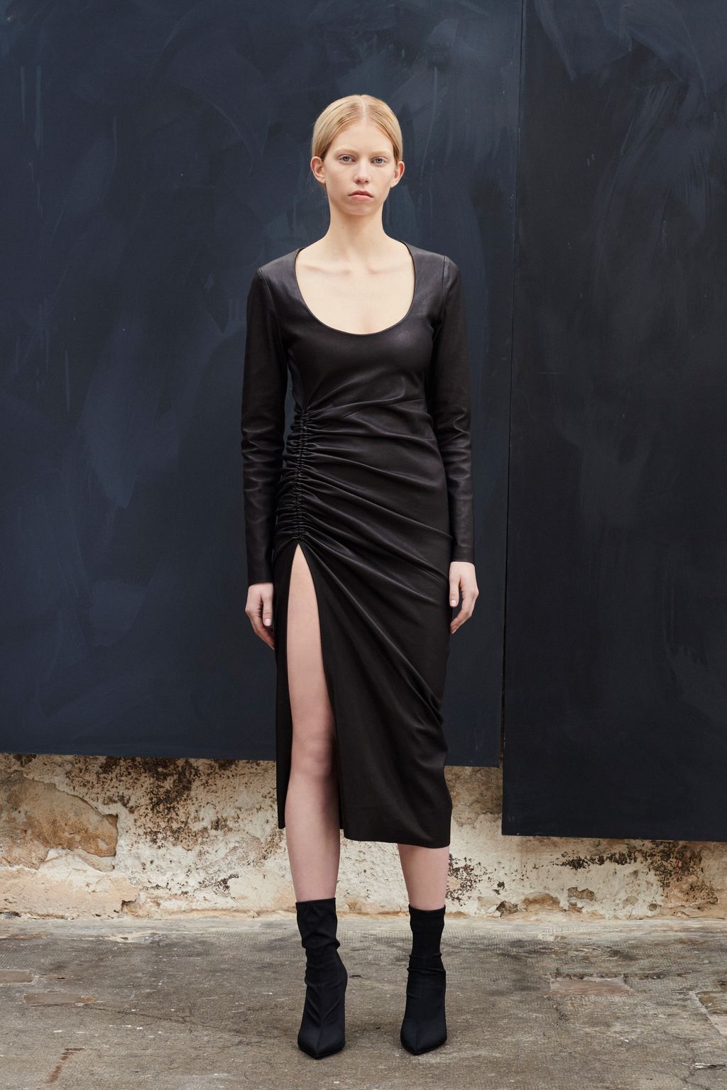 Fashion Week Paris Fall/Winter 2023 look 24 de la collection Stouls womenswear