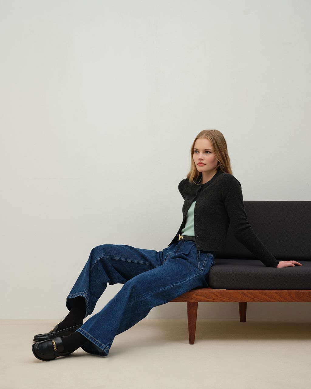 Fashion Week Paris Fall/Winter 2025 look 28 from the Maison Kitsuné collection womenswear