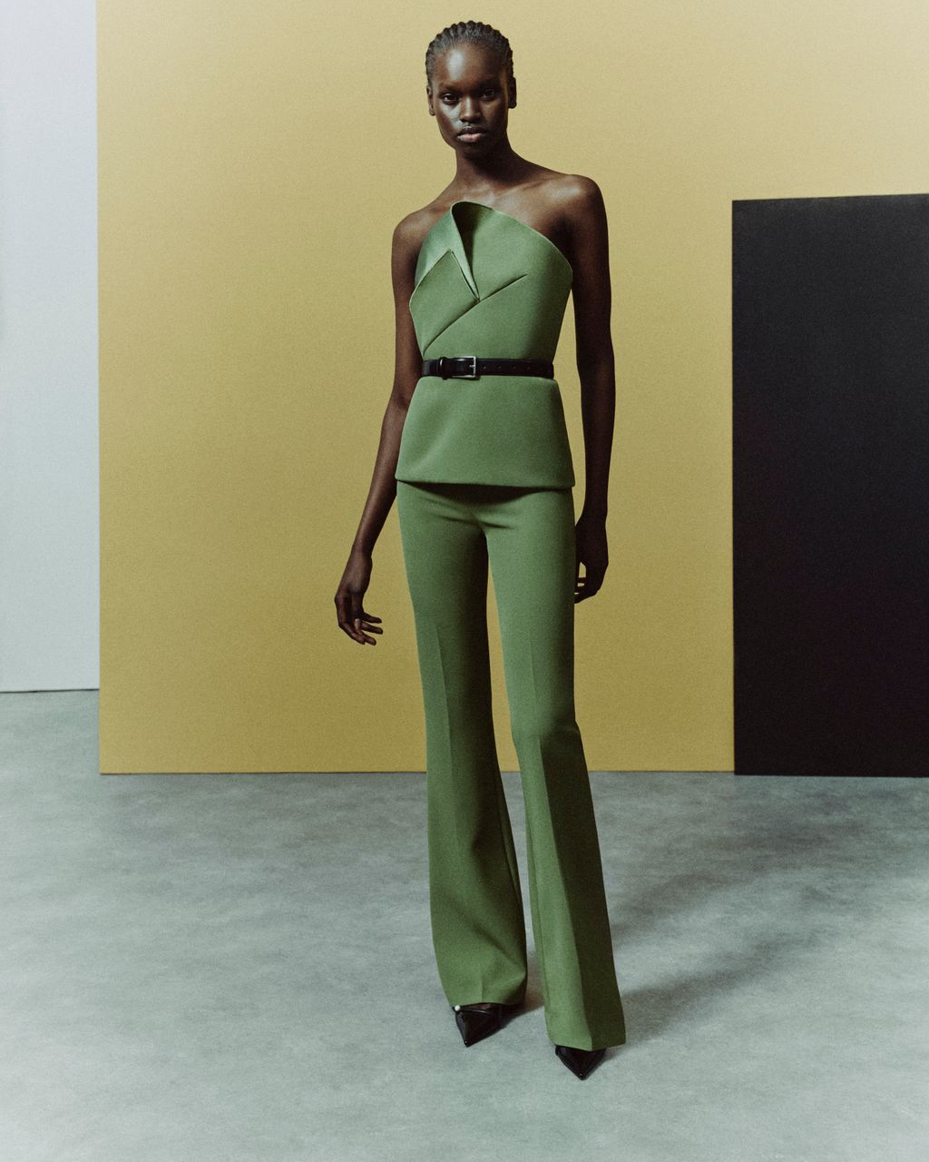 Fashion Week New York Fall/Winter 2024 look 34 from the SAFIYAA collection womenswear