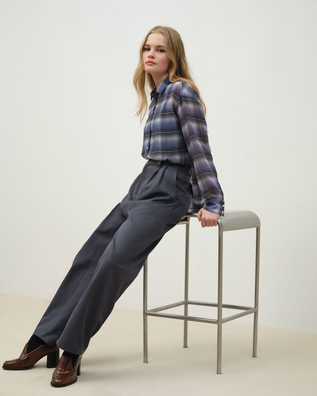 Fashion Week Paris Fall/Winter 2025 look 31 from the Maison Kitsuné collection womenswear
