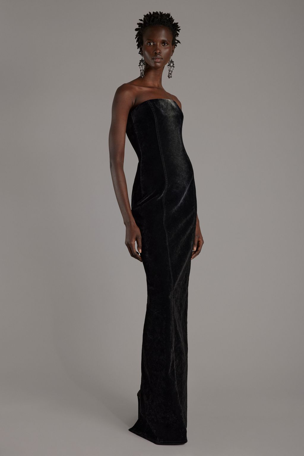 Fashion Week New York Fall/Winter 2023 look 27 de la collection Ralph Lauren Collection womenswear