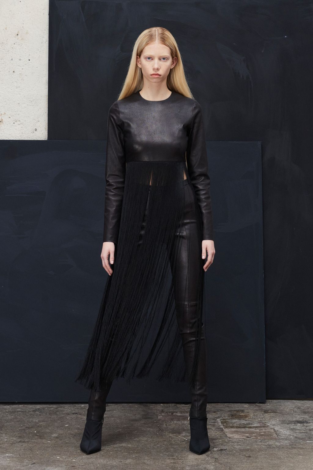 Fashion Week Paris Fall/Winter 2023 look 30 de la collection Stouls womenswear