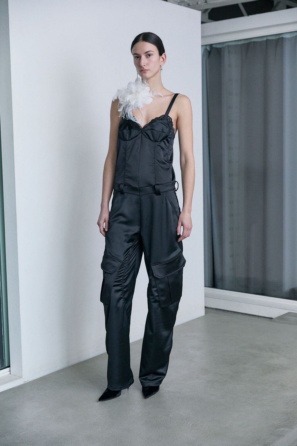 Fashion Week Paris Fall/Winter 2025 look 2 from the Vaillant collection womenswear