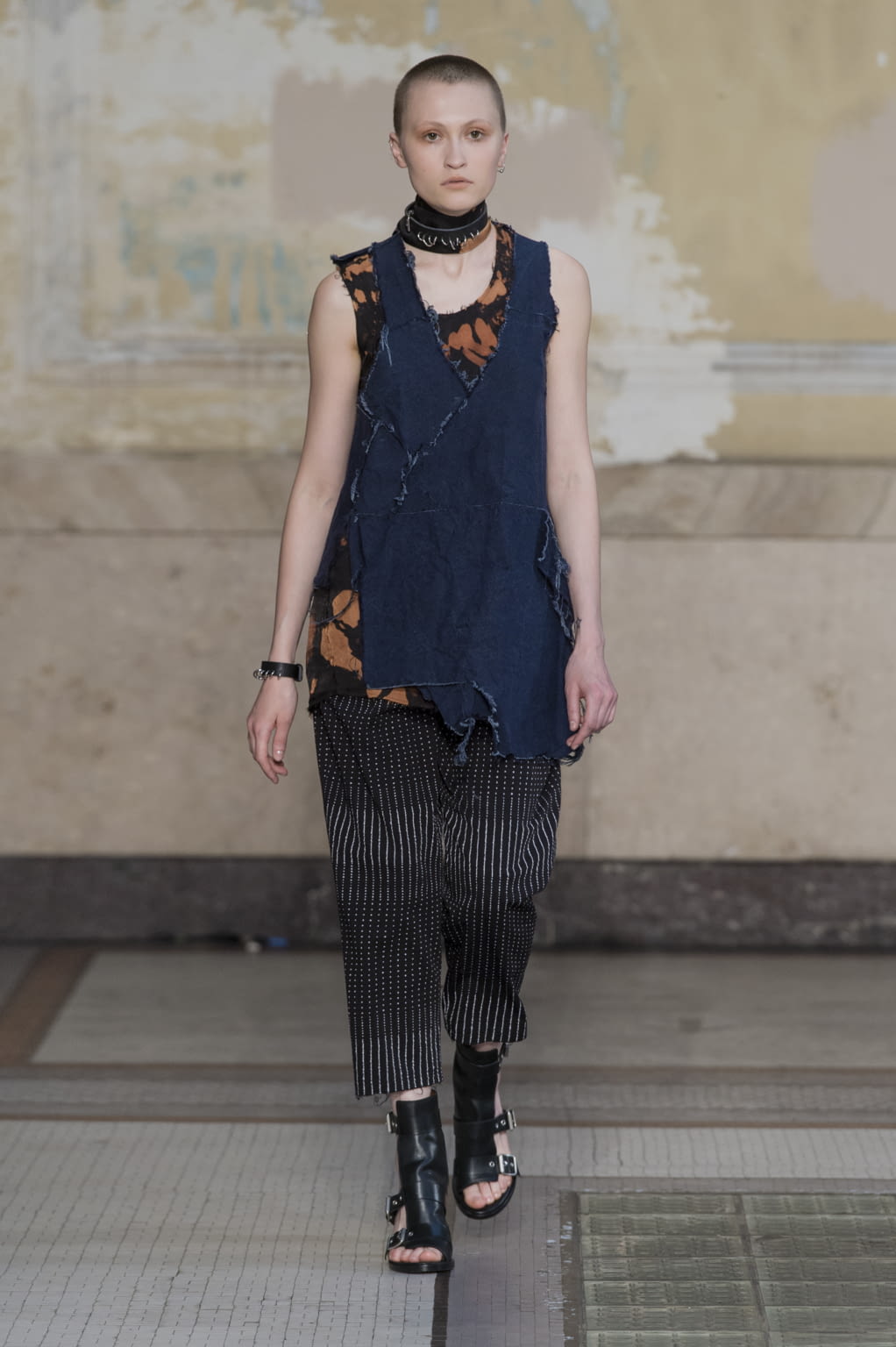 Fashion Week Milan Spring/Summer 2017 look 32 de la collection Damir Doma menswear