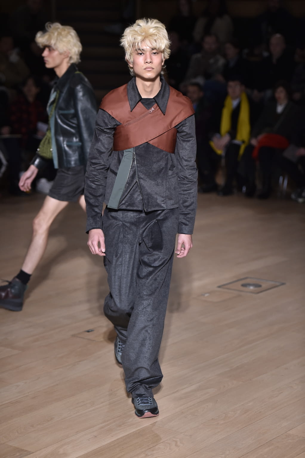 Fashion Week London Fall/Winter 2018 look 32 from the Kiko Kostadinov collection menswear