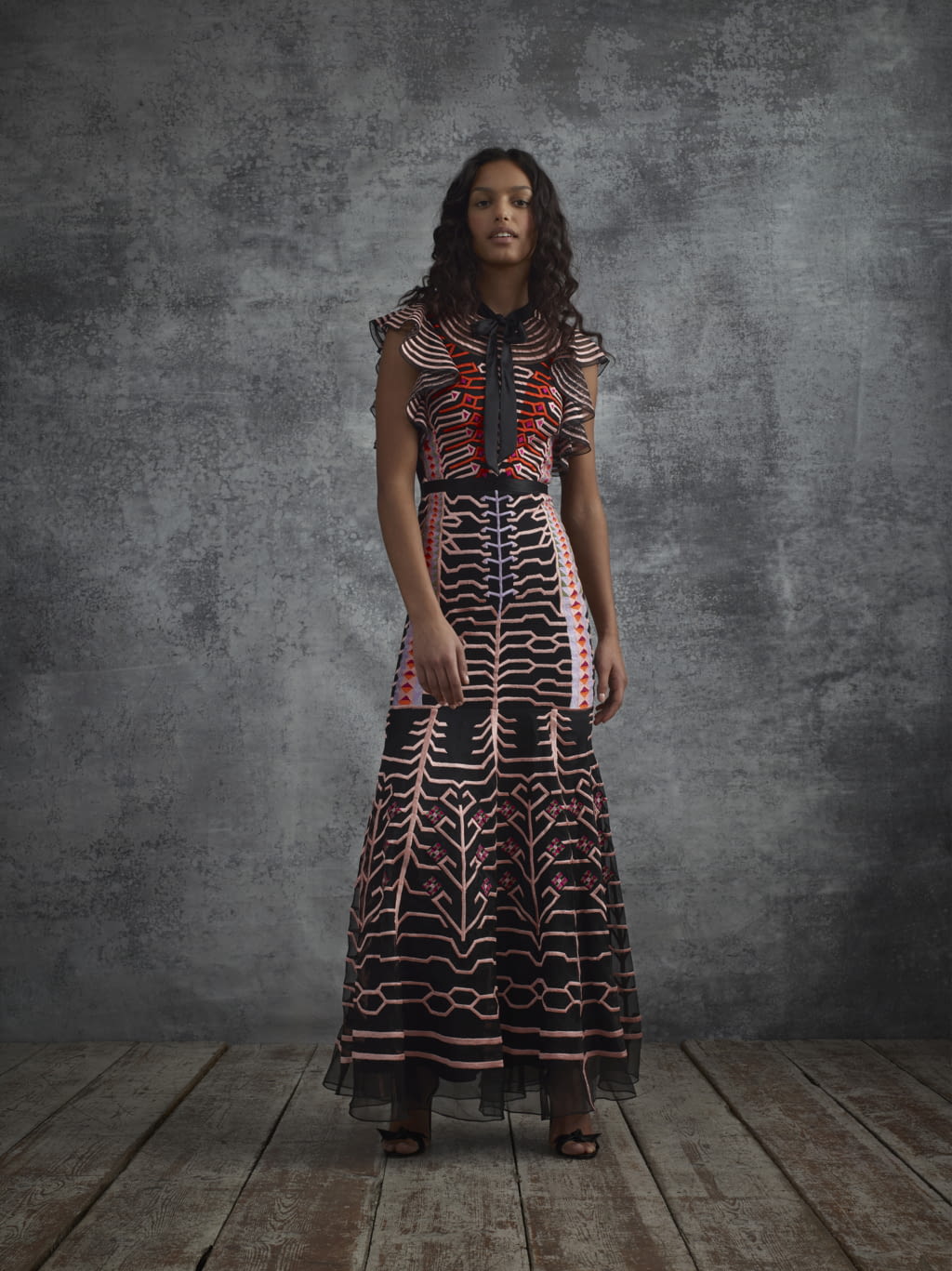Fashion Week London Pre-Fall 2018 look 30 from the Temperley London collection womenswear
