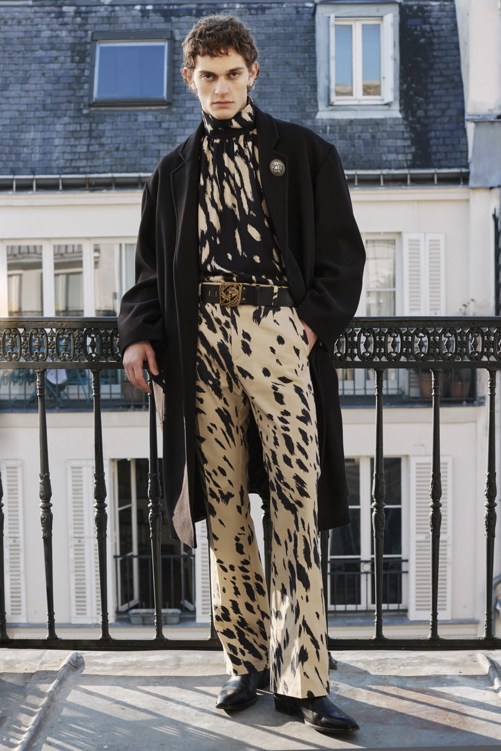 Fashion Week Paris Fall/Winter 2022 look 6 from the Davi Paris collection 男装