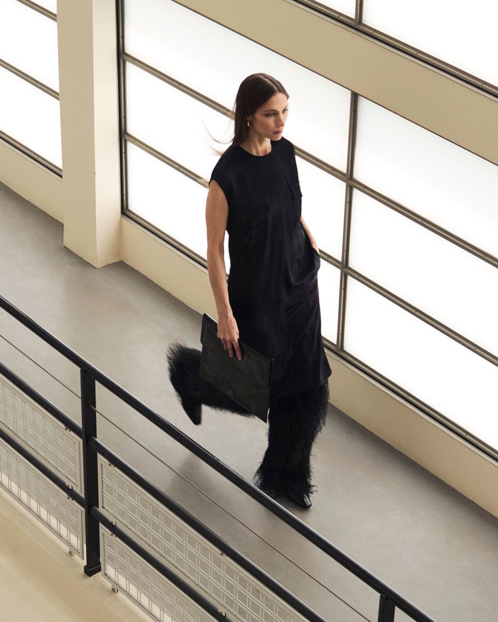 Fashion Week Paris Fall/Winter 2025 look 12 de la collection Loulou de Saison womenswear